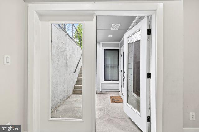 Building Photo - 1638 K St NE