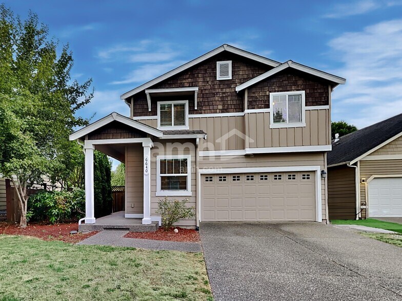 Primary Photo - 6640 Sarazen St SE