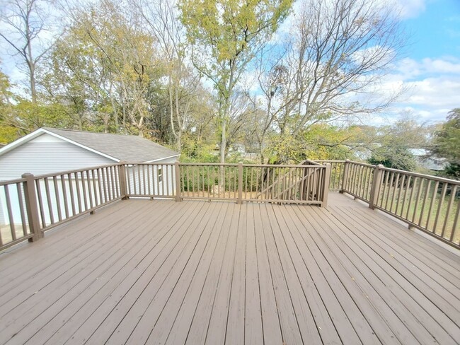 Building Photo - Great house for rent in Columbia!