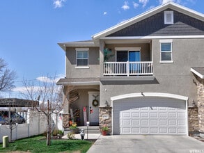 Building Photo - 8064 S 650 E
