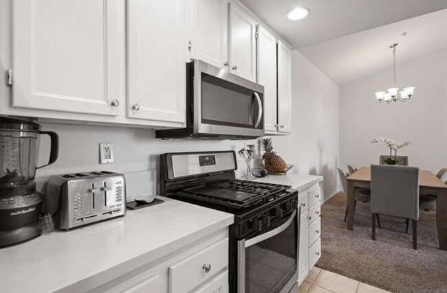 Building Photo - 1344 Paizay Pl