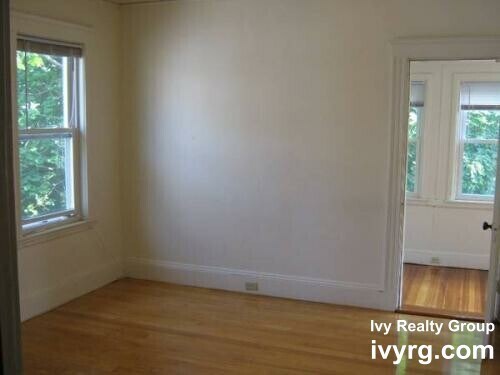 Building Photo - 28 Commonwealth Rd