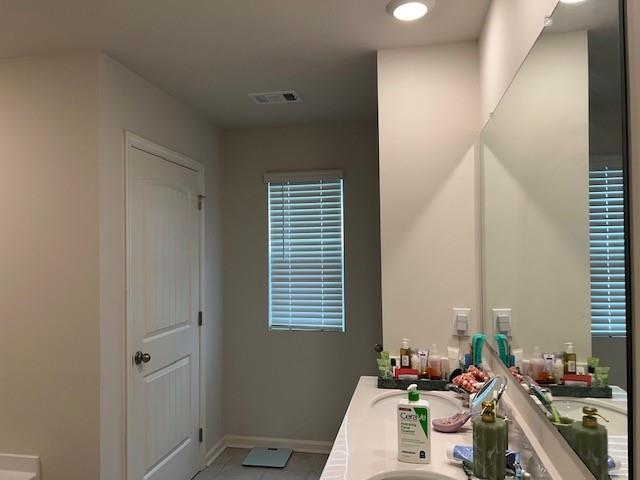 Building Photo - 2213 Blue Monarch Dr