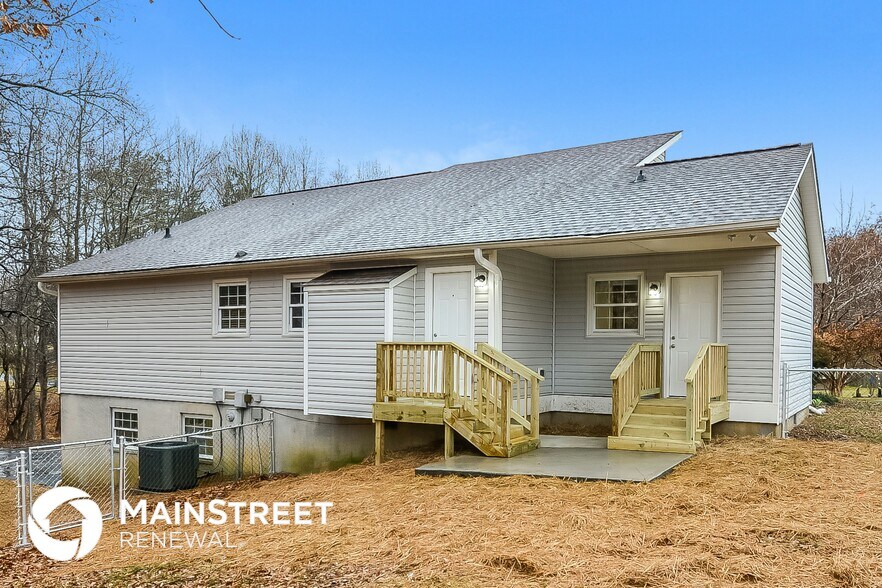 Building Photo - 338 Lori Ln