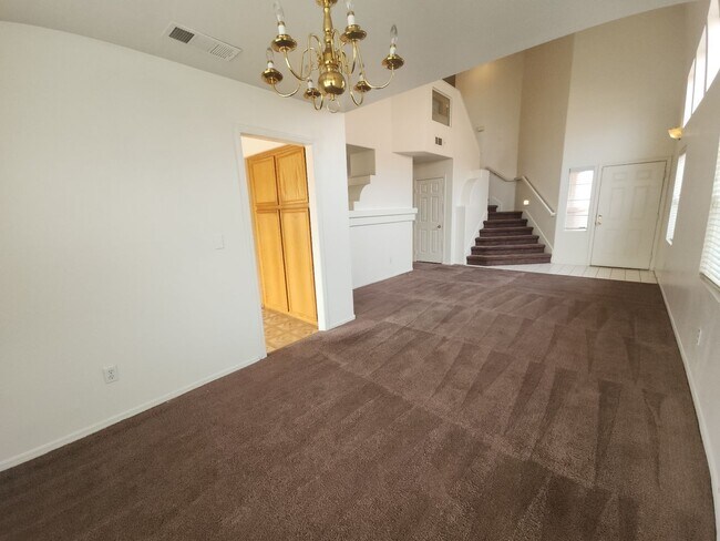 Building Photo - 9907 Sparrow Ridge Ave