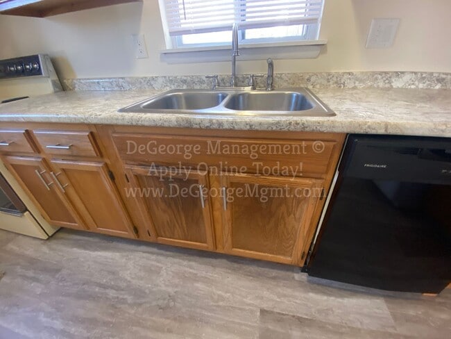 Interior Photo - Parkway Apartments