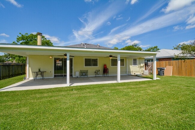 Building Photo - 1910 Crosscoach Ln