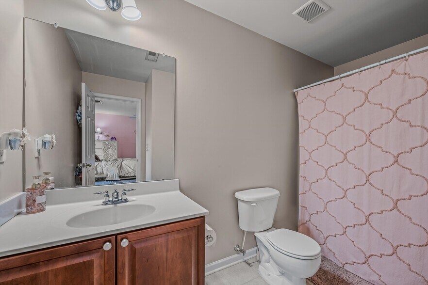 Building Photo - 288 Cirrus Way