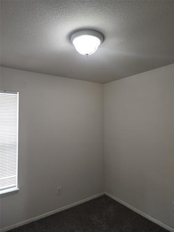 Building Photo - 8114 W Elizabeth Ln
