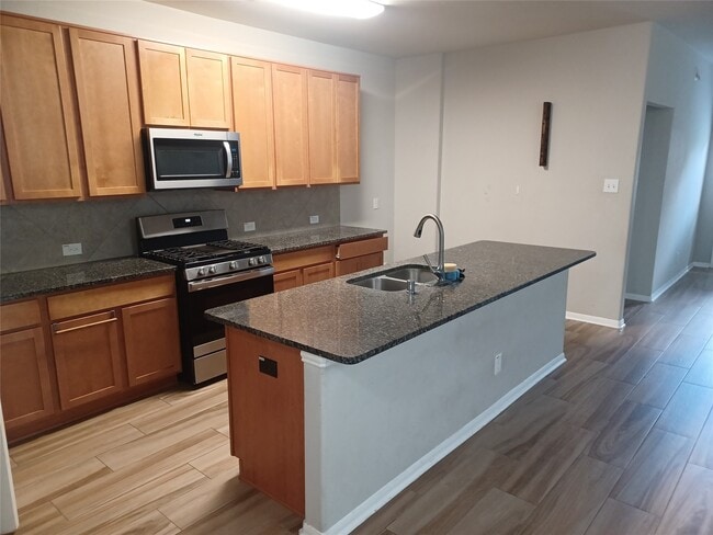 Building Photo - 7707 Retama Terrace Ln