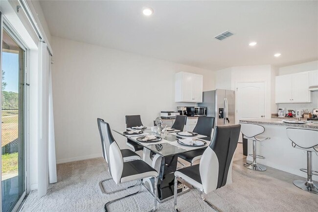 Building Photo - 1126 Chichester Ct