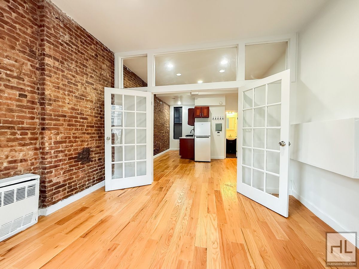 Building Photo - BEDFORD AVENUE / No fee 1-Bed 1-Bath in Prime Crown Heights / 1-Month Free