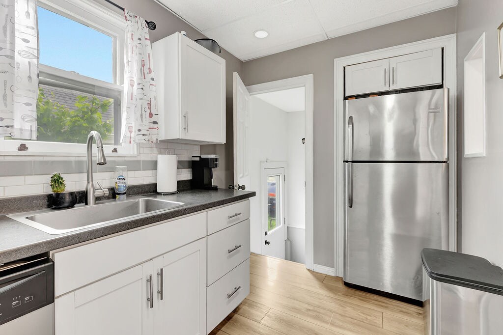 Building Photo - 3242 Stanhope Ave