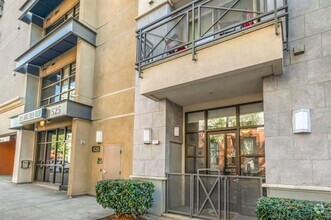 Building Photo - Beautiful & Spacious 1 Bed/1 Bath Condo fo...