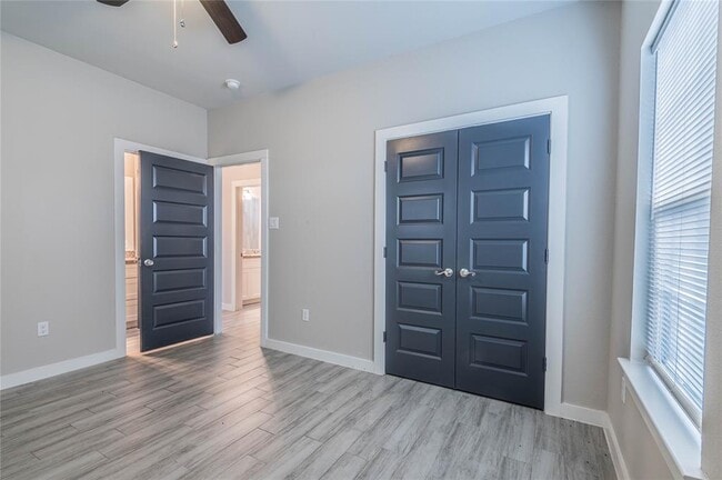 Building Photo - 8119 Autumn Ln