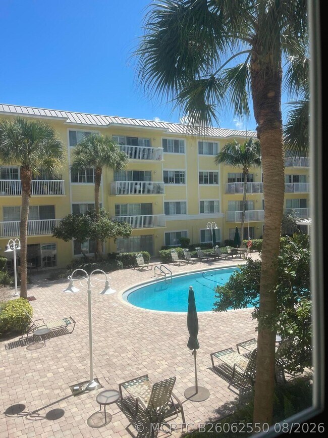Building Photo - 1515 E Broward Blvd