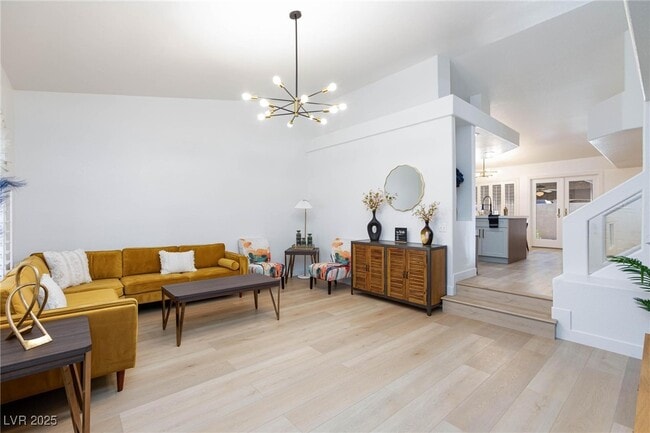 Building Photo - 9762 Silver Dusk Ct