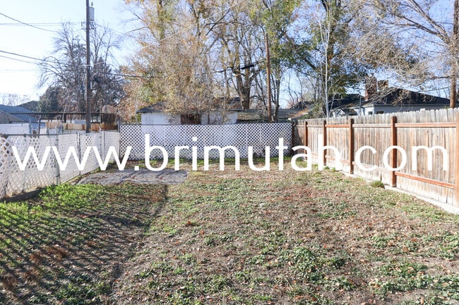 Building Photo - 1470 S 400 E