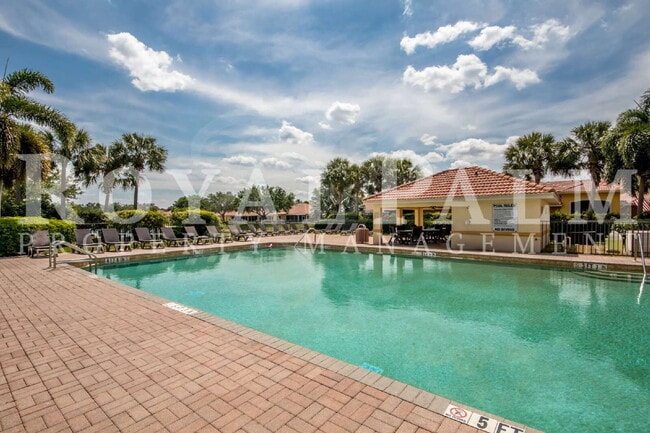 Building Photo - Your Season to Settle In – 3BR/2BA Duplex in Vistanna Villas, Lehigh Acres with Space, Style & St...