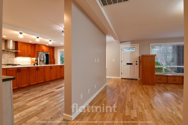 Building Photo - 8839 Densmore Ave N