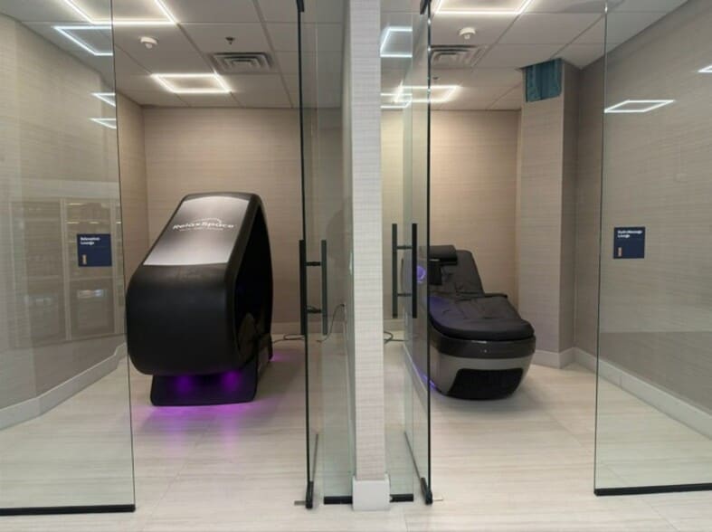 Building Photo - Broad Street