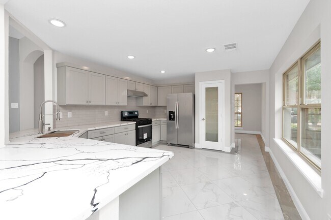 Building Photo - 3523 Colleen Woods Cir