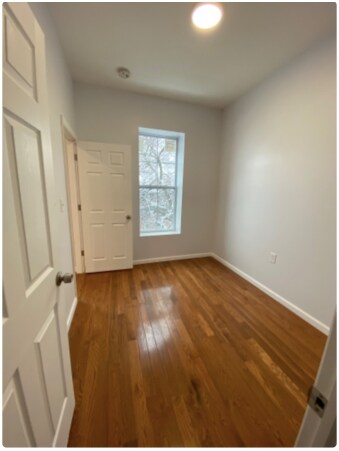 Building Photo - 86 9th St
