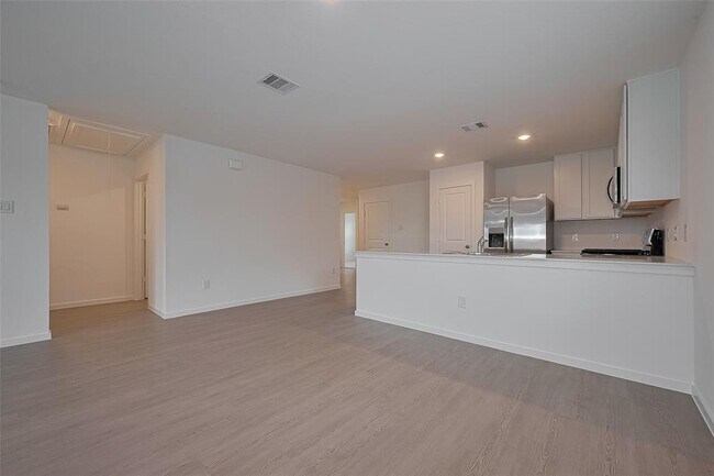 Building Photo - 433 Texas Pecan Dr