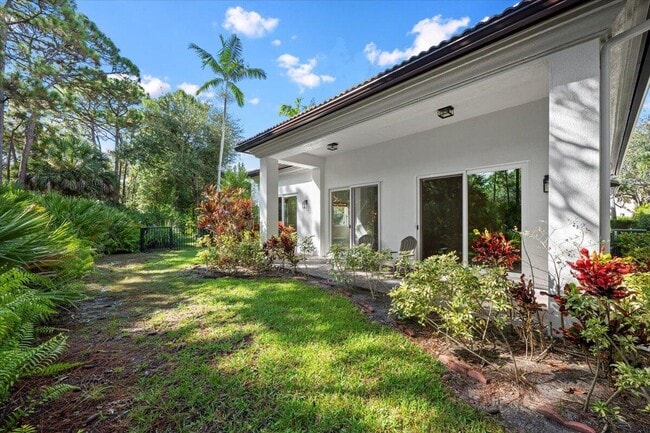Building Photo - 744 Bocce Ct