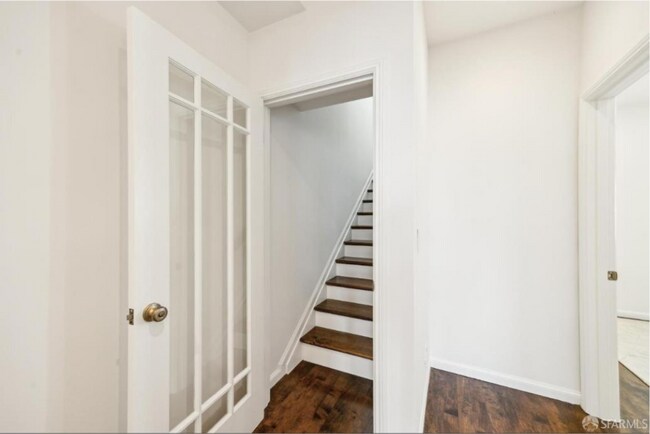 Building Photo - NOB HILL TOWNHOME FOR RENT - $13,000/mo
