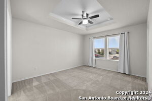 Building Photo - 12041 Silver Lgt