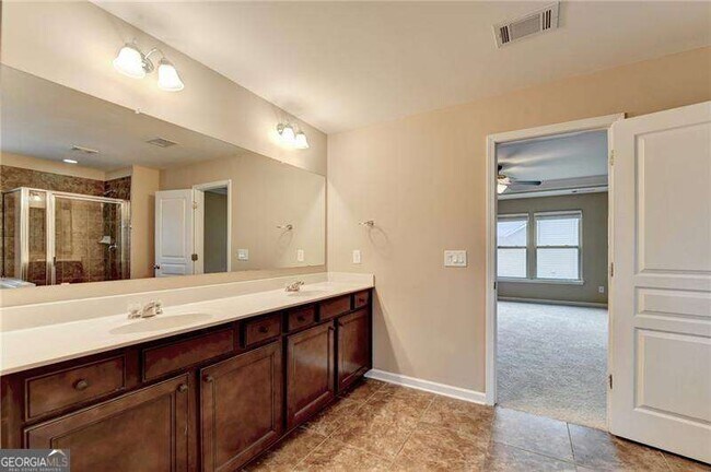 Building Photo - 4228 Woods Creek Ln