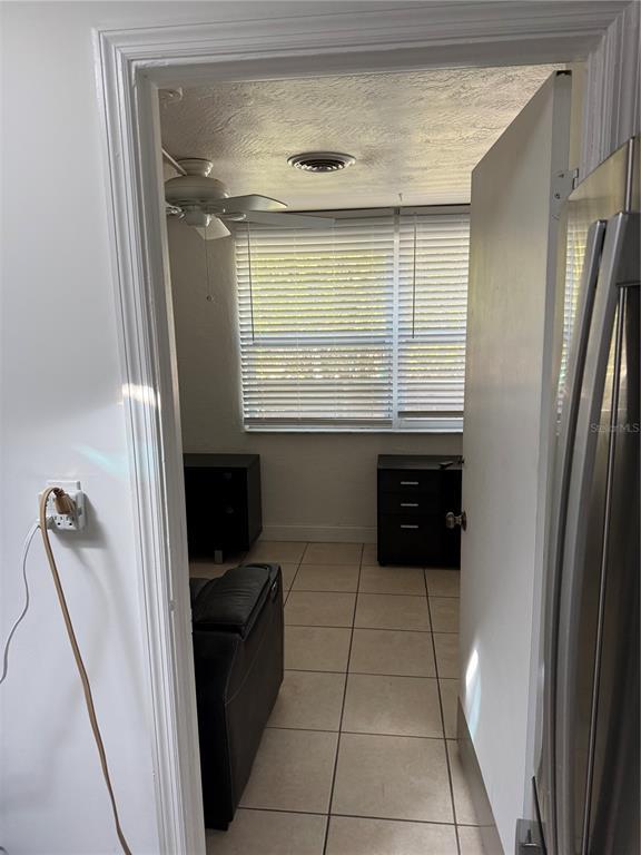 Building Photo - 3601 Saxon Dr