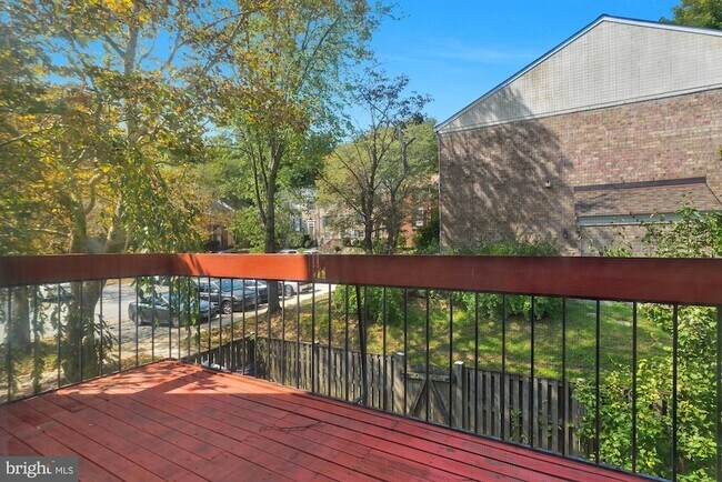 Building Photo - 10738 Bridlerein Terrace