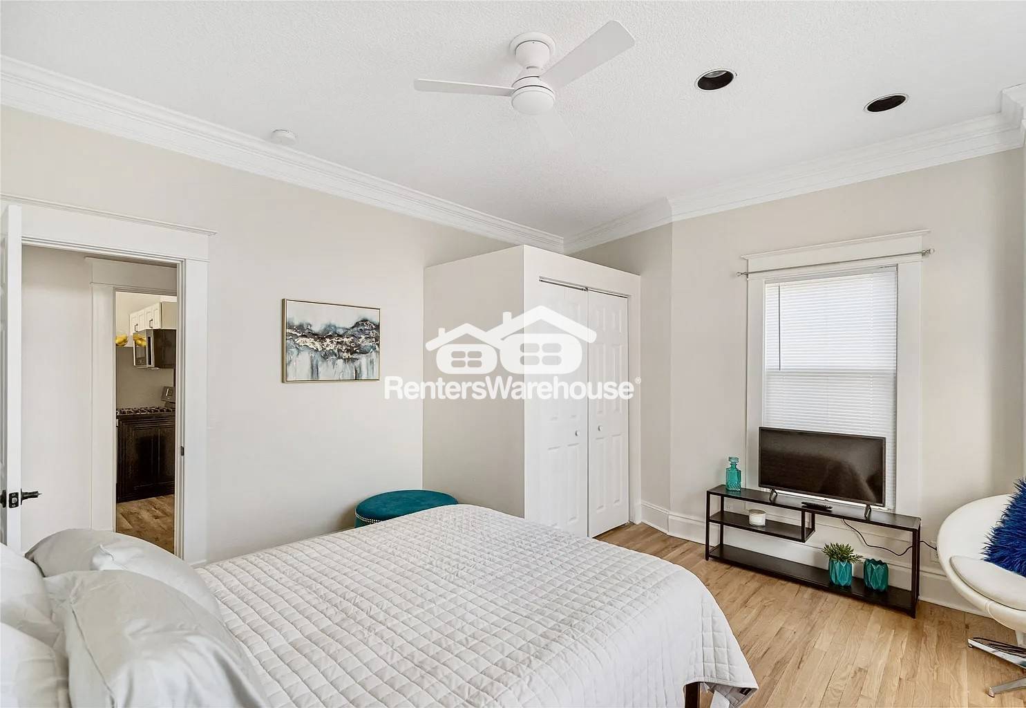 Building Photo - 544 36th St