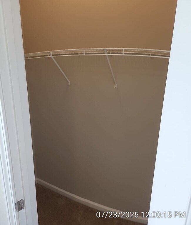 Building Photo - 64 Sunflower Cir NE