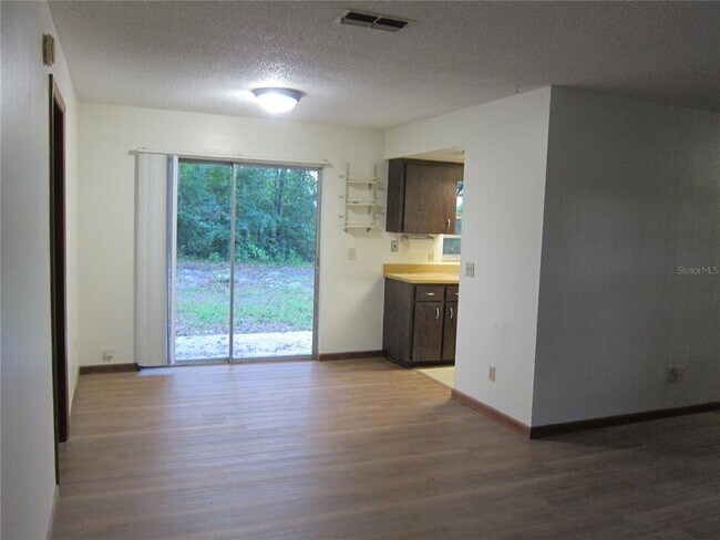 Building Photo - 1209 SW 80th Dr