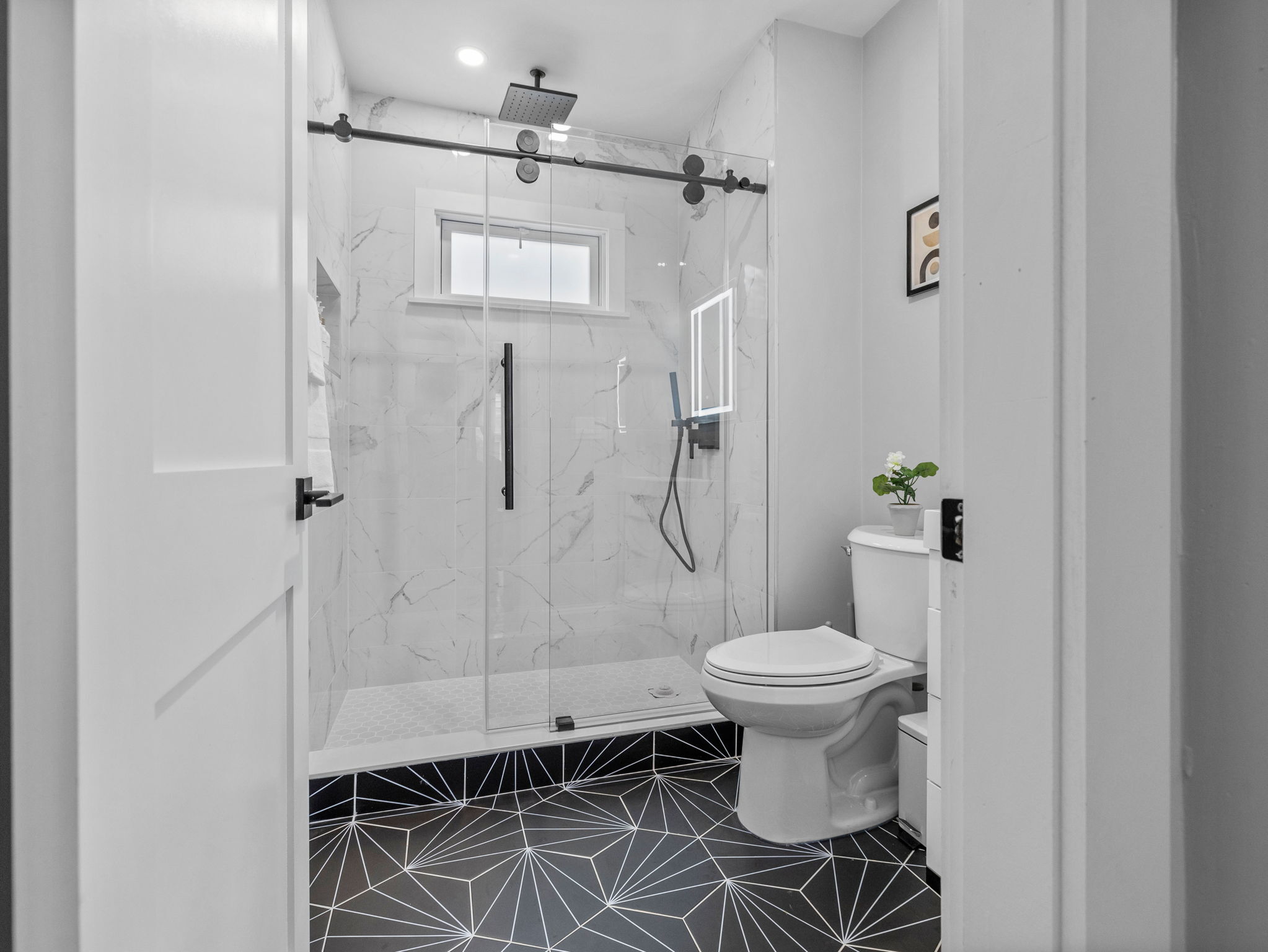 Building Photo - 1212 Broadway