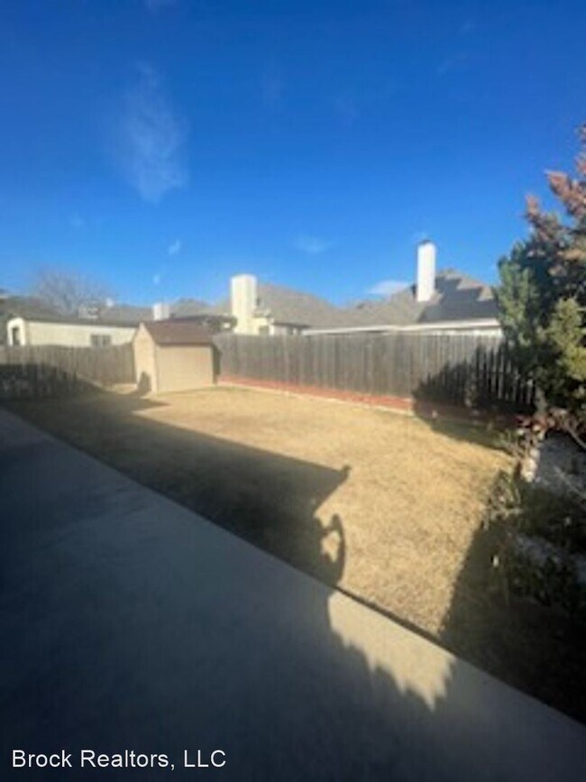Building Photo - 3 br, 2 bath House - 4933 Orchid Drive
