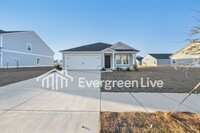 Building Photo - 1708 King Oaks Lp