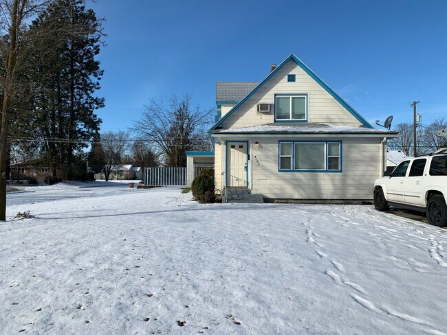 Building Photo - 4103 N Adams St