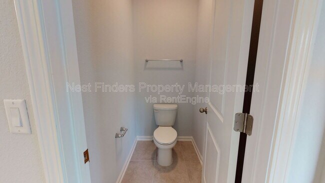 Building Photo - 443 Watervale Dr