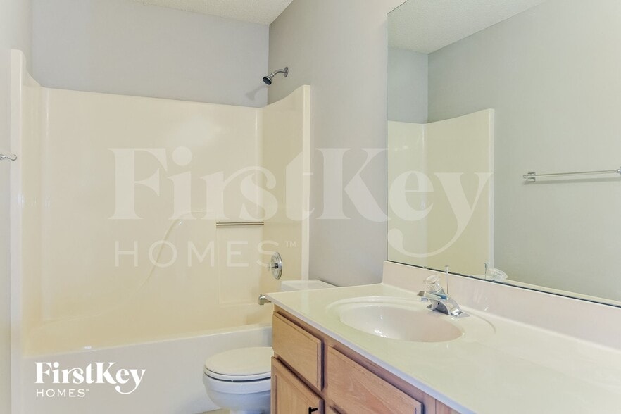 Building Photo - 2322 Marbury Way