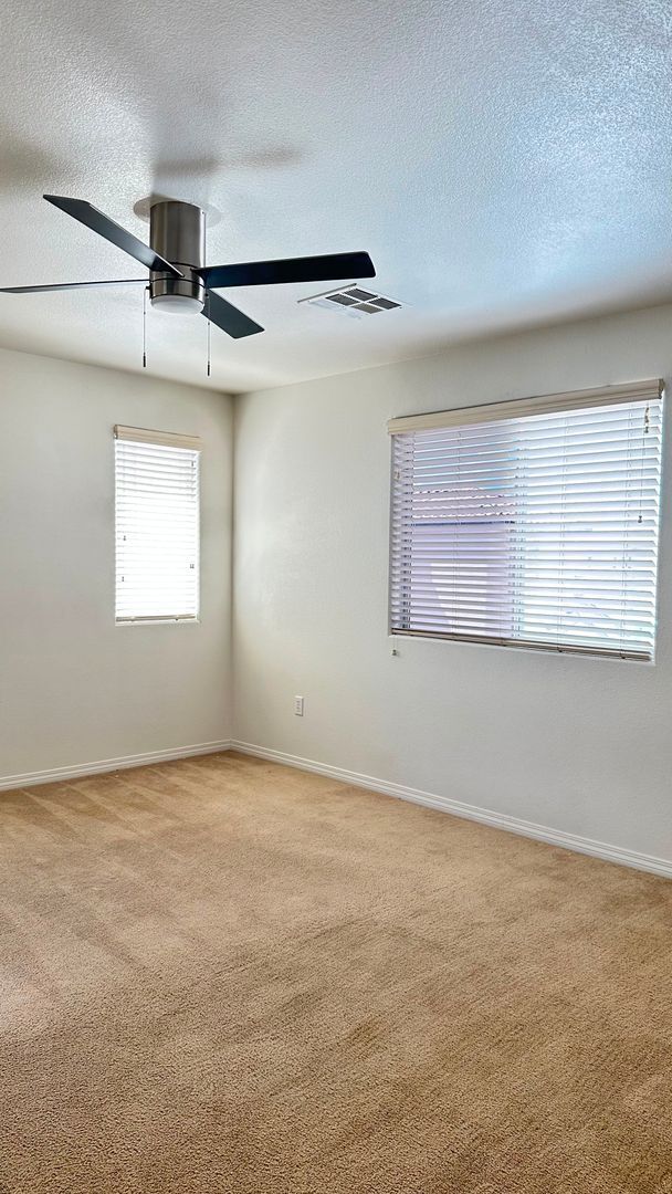 Building Photo - 5665 Rose Tiara Dr