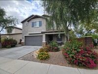 Building Photo - Wonderful 5 bedroom home