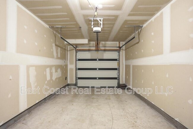 Building Photo - 5891 Bella Marie Wy
