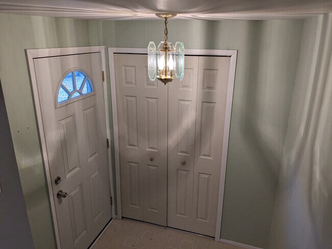 Building Photo - 8305 Karam Blvd