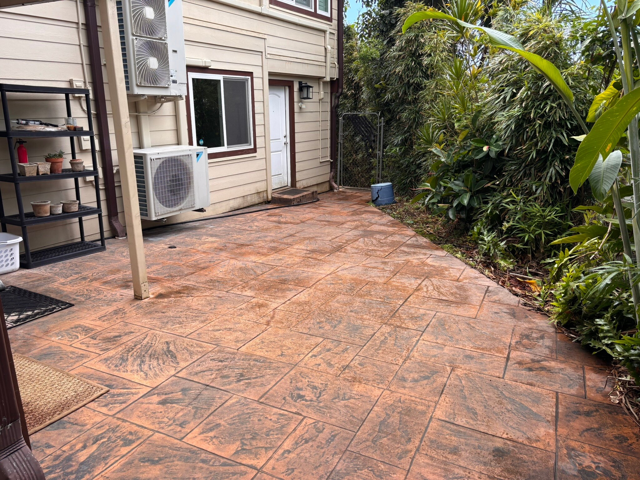 Patio - 3658 Woodlawn Dr