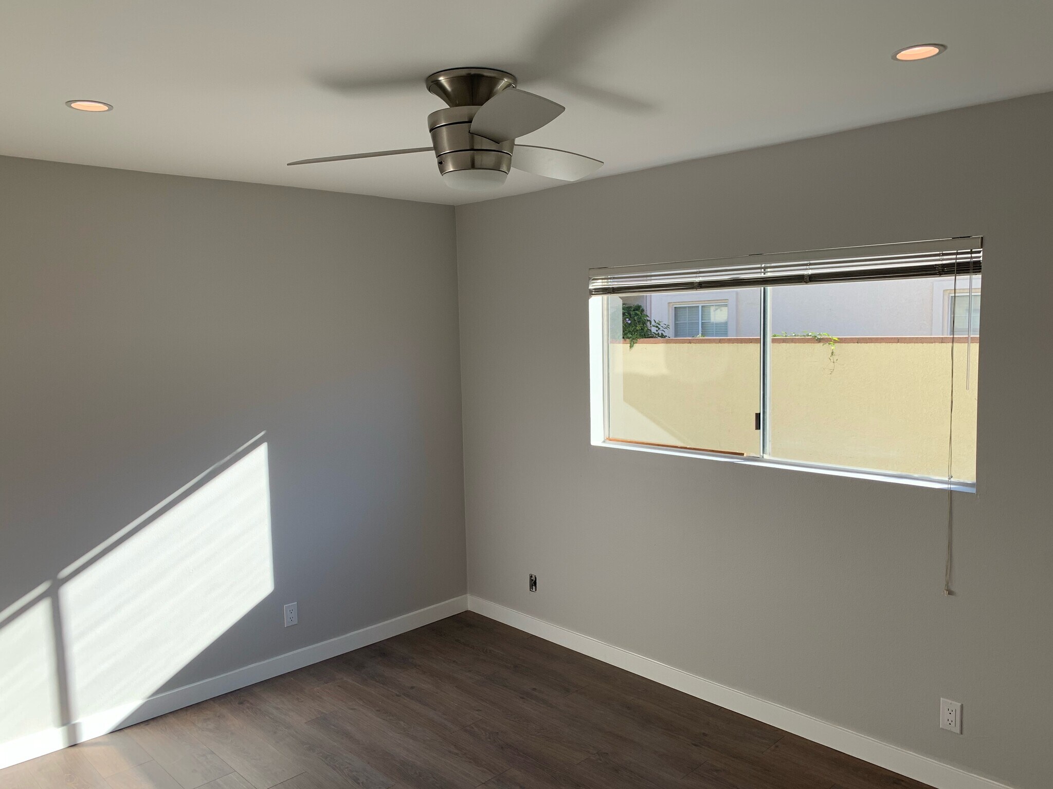 Second Bedroom - 419 California St