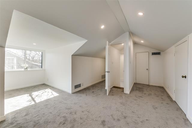 Building Photo - 5117 Maple Springs Blvd